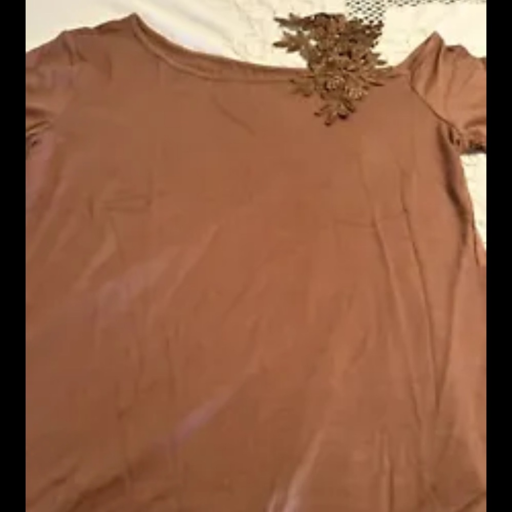 HUGE BUNDLE SALE! SEXY VIBES GUIPURE LACE STRAP ASYMMETRICAL NECK TOP XL NWT - Picture 5 of 9